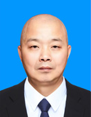 何龙